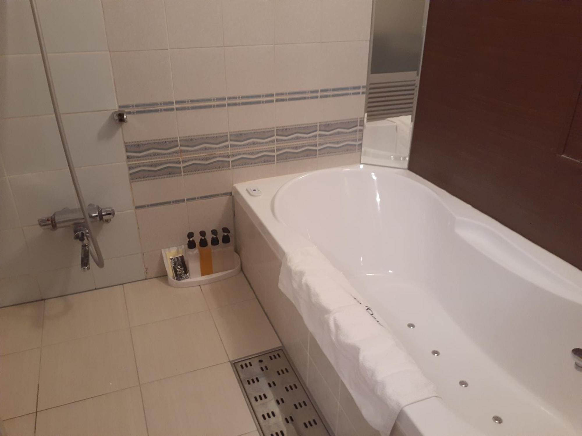 Hotel Moana Otsuka (Adults Only) Токио Экстерьер фото
